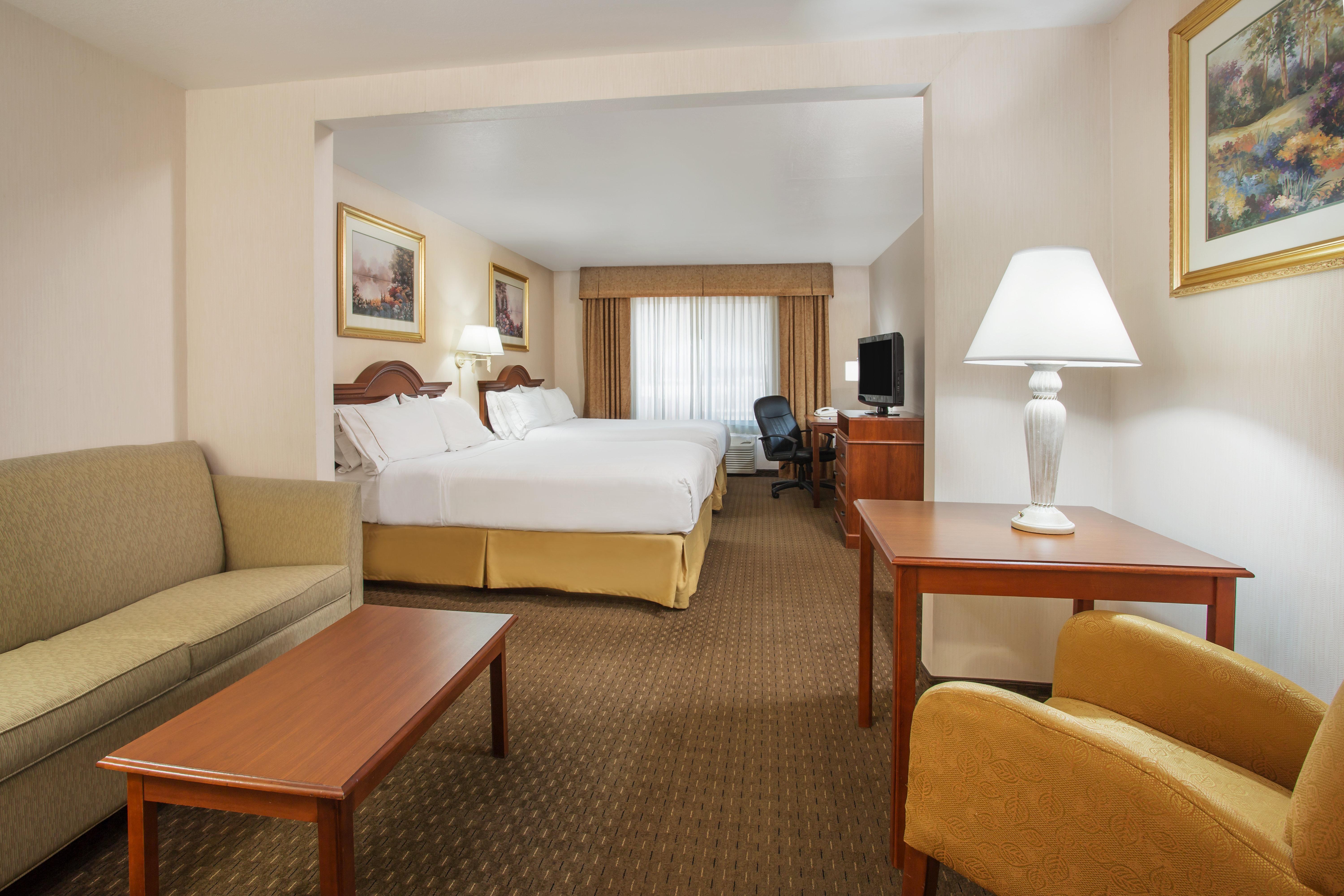 Holiday Inn Express Hotel & Suites Marion By Ihg Bagian luar foto