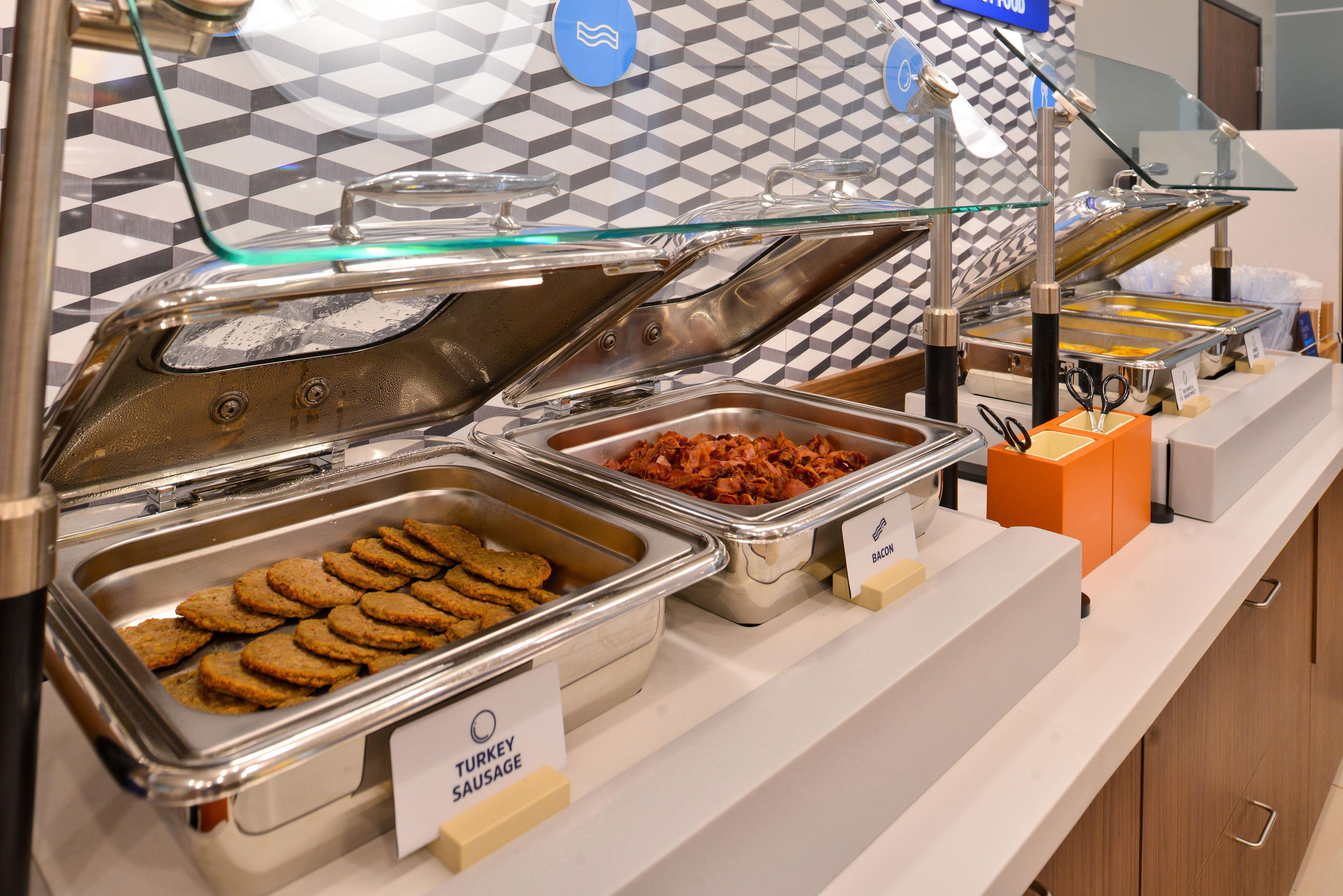 Holiday Inn Express Hotel & Suites Marion By Ihg Bagian luar foto