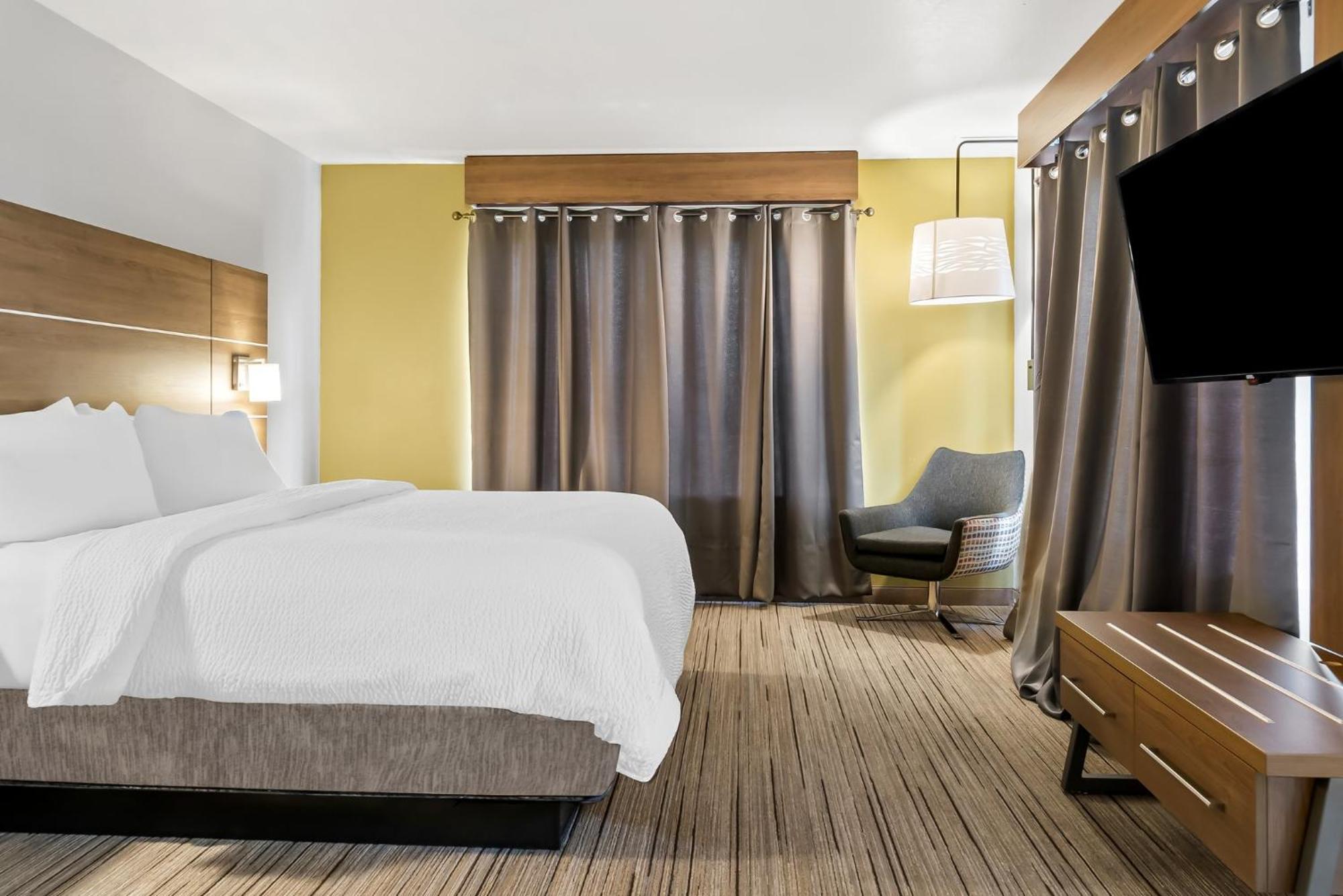 Holiday Inn Express Hotel & Suites Marion By Ihg Bagian luar foto