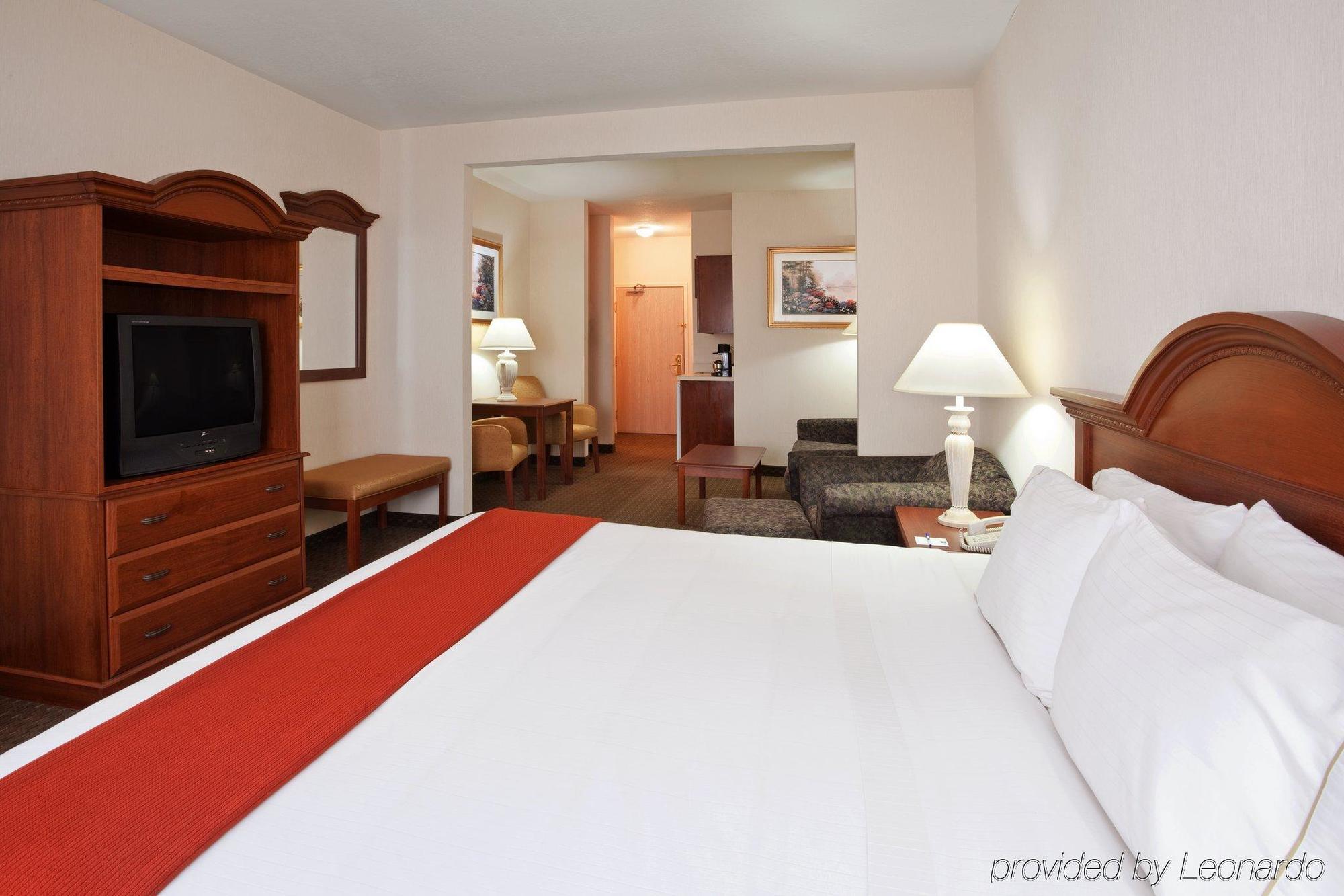 Holiday Inn Express Hotel & Suites Marion By Ihg Ruang foto